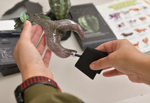 薄型軽量の空気入れもアイデアをすぐ形にし特許化も図った